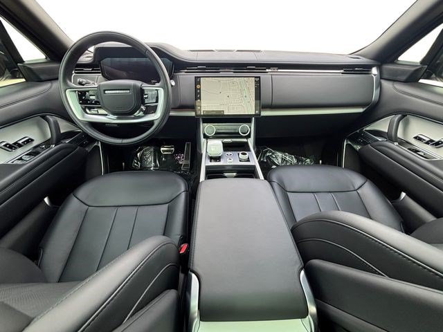 Used 2023 Land Rover Range Rover SV AWD/4WD image 13