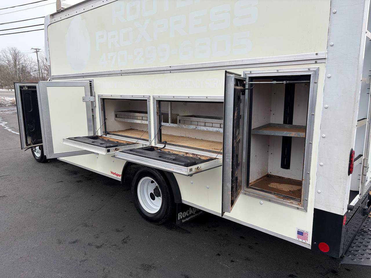 Used 2023 Ford E-450 and Econoline 450 Super Duty w/ Power Windows & Locks Group RWD image 15