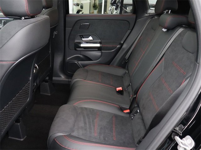 New 2025 Mercedes-Benz GLA 250 image 5