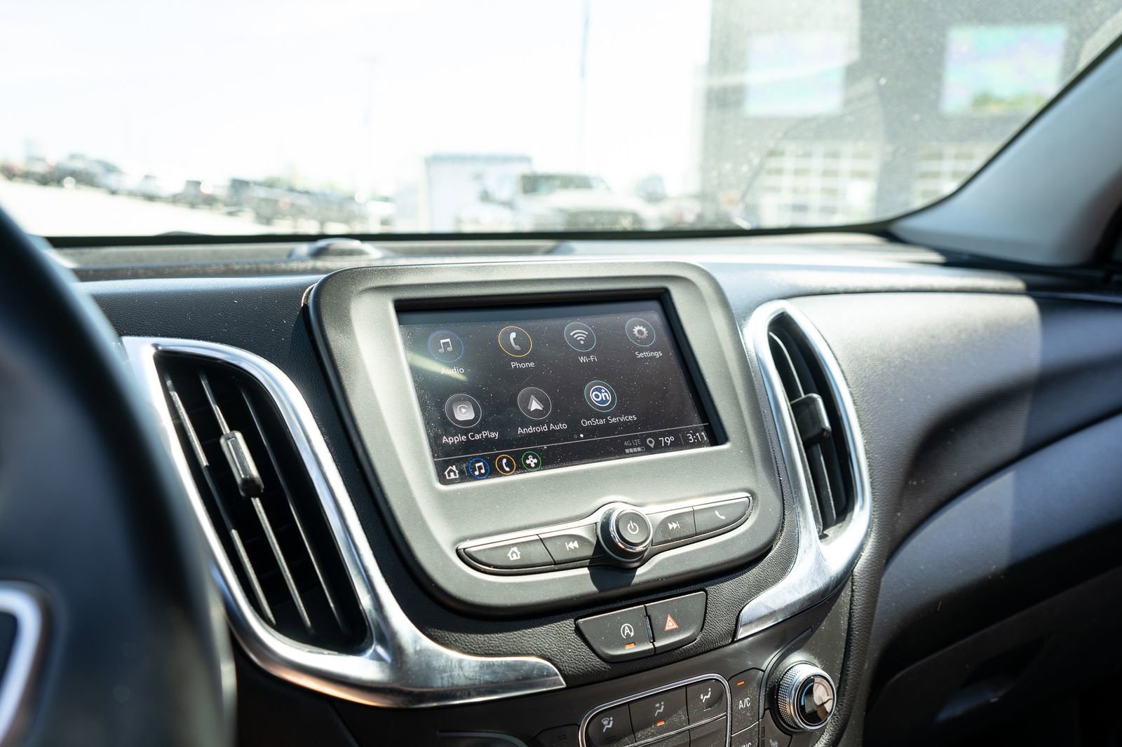 Used 2024 Chevrolet Equinox LT FWD image 23