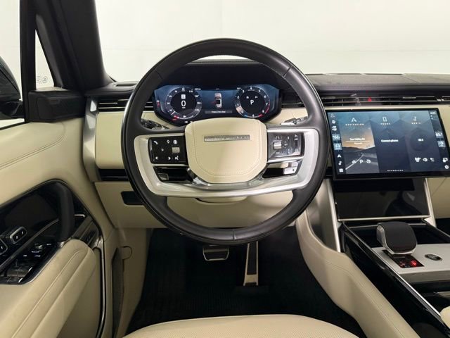 Certified 2025 Land Rover Range Rover Long Wheelbase Autobiography AWD/4WD image 26