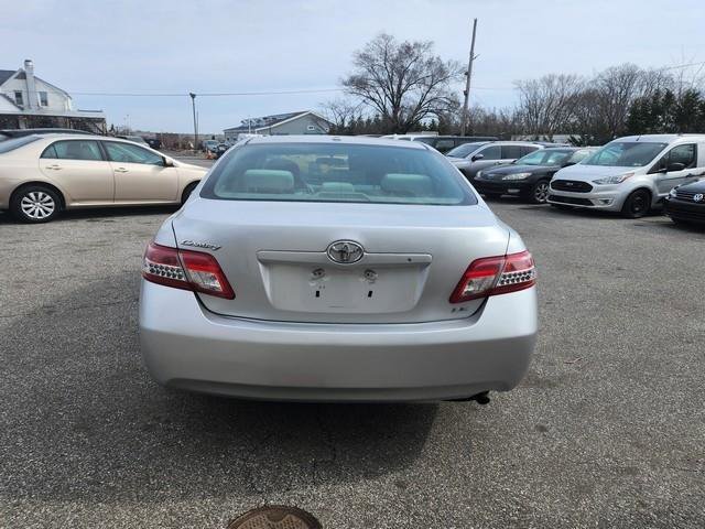 Used 2011 Toyota Camry LE w/ LE Extra-Value Pkg FWD image 6
