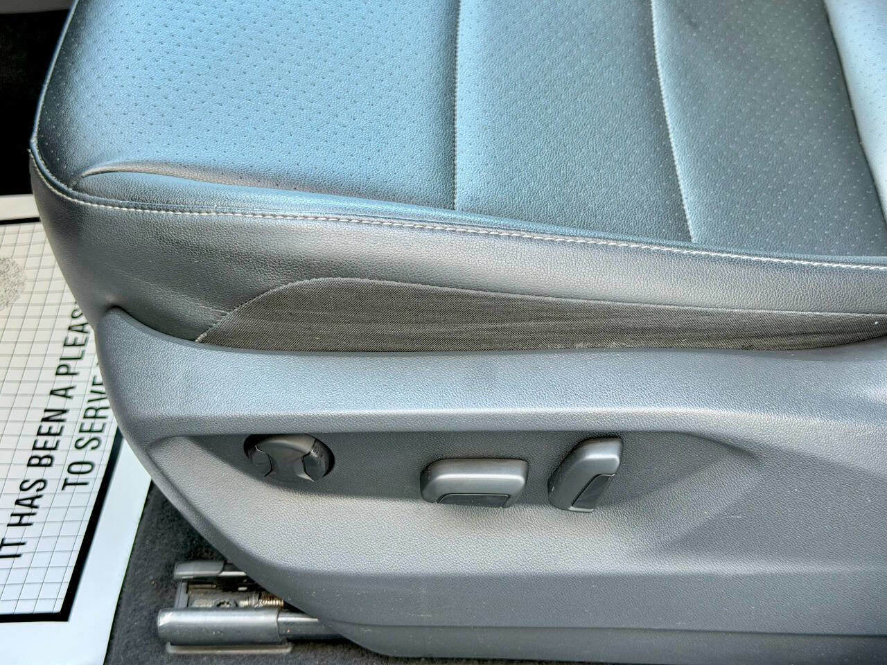 Used 2019 Volkswagen Tiguan SE image 27