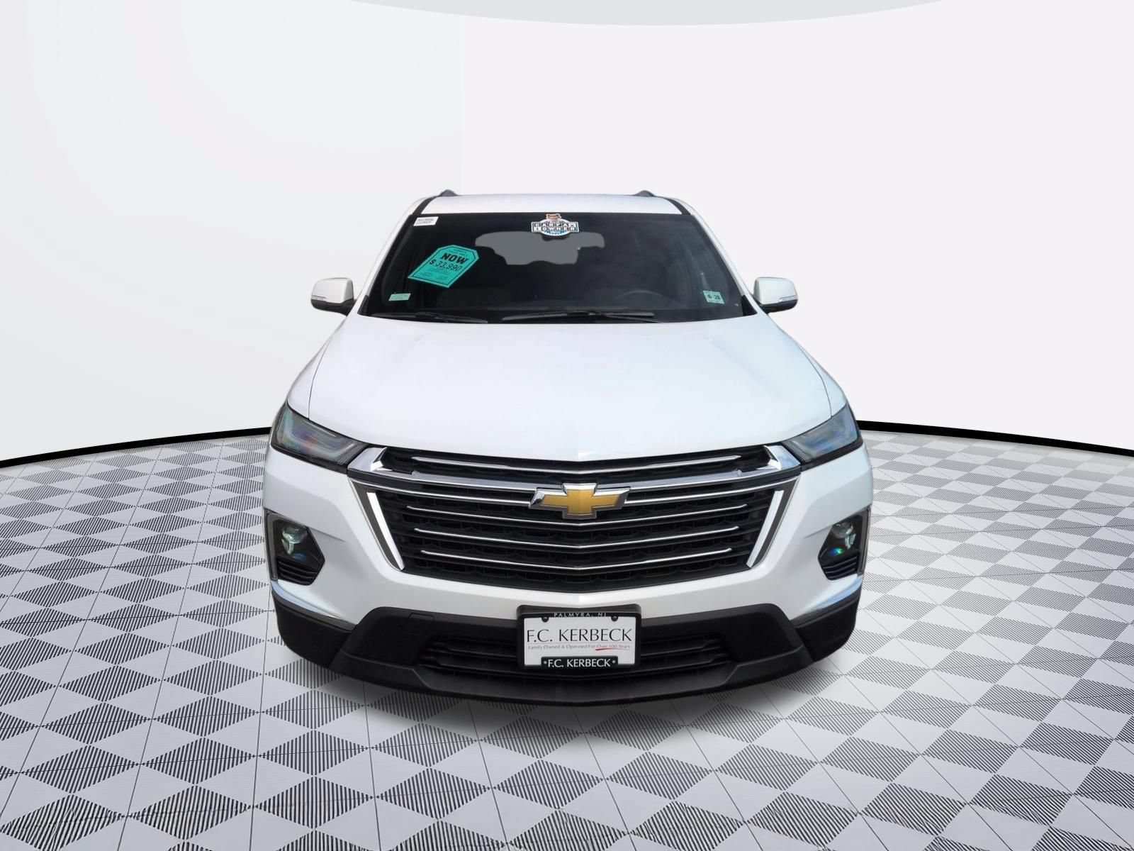 Certified 2023 Chevrolet Traverse LT AWD/4WD image 3