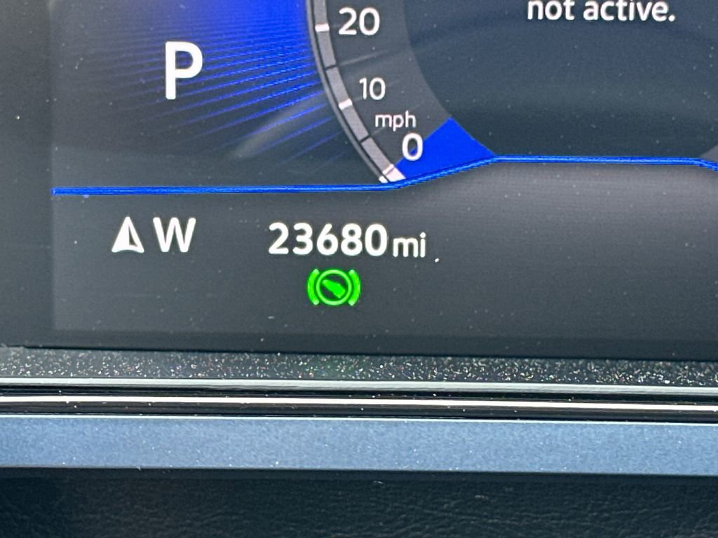 Used 2024 Volkswagen Taos SE image 27