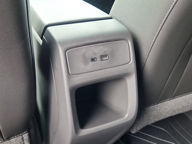 New 2026 Chevrolet Trax LT w/ Driver Confidence Package FWD image 16