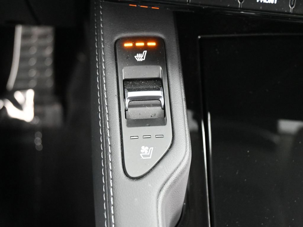 Used 2024 Kia Telluride SX image 27