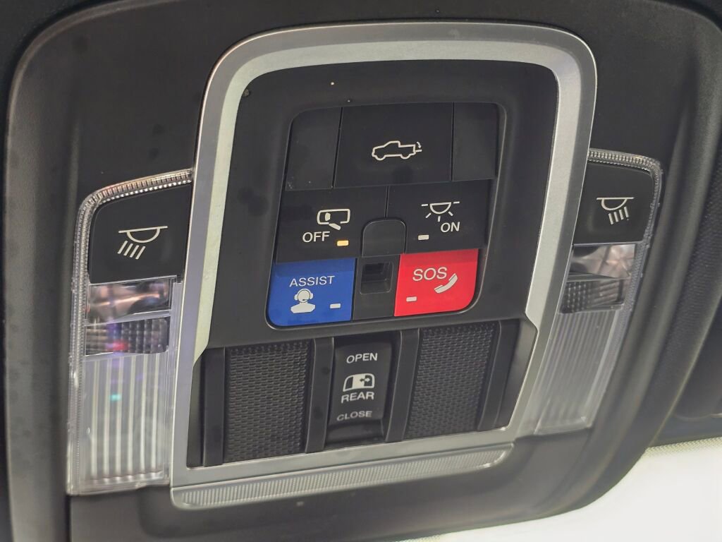 Used 2019 RAM 2500 Laramie image 44