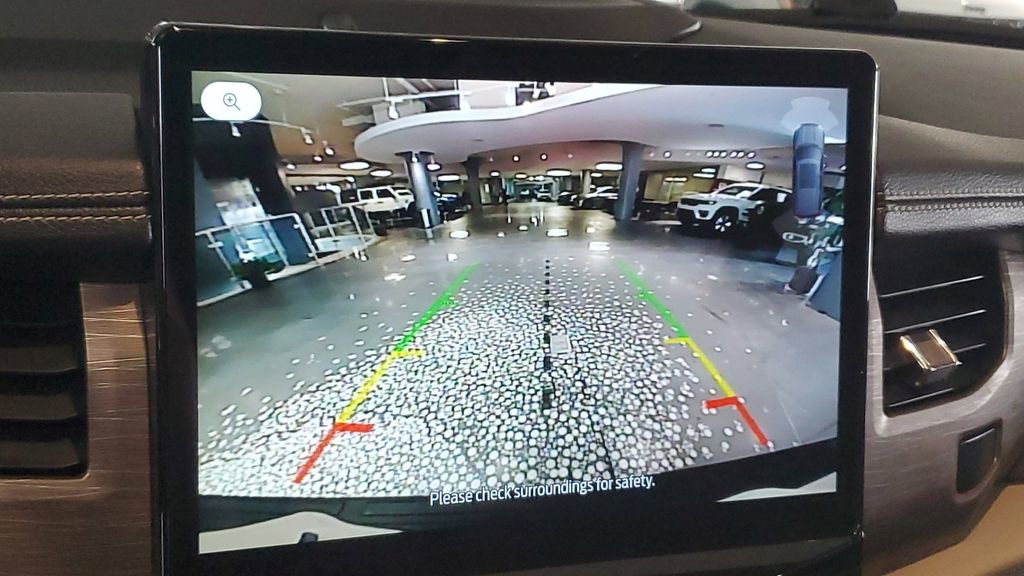 Used 2024 Ford Expedition Max Limited image 30