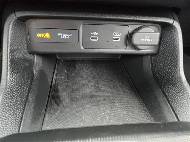 Used 2025 Honda Civic Sport image 19