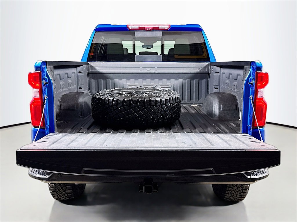 Used 2022 Chevrolet Silverado 1500 ZR2 w/ Technology Package image 25