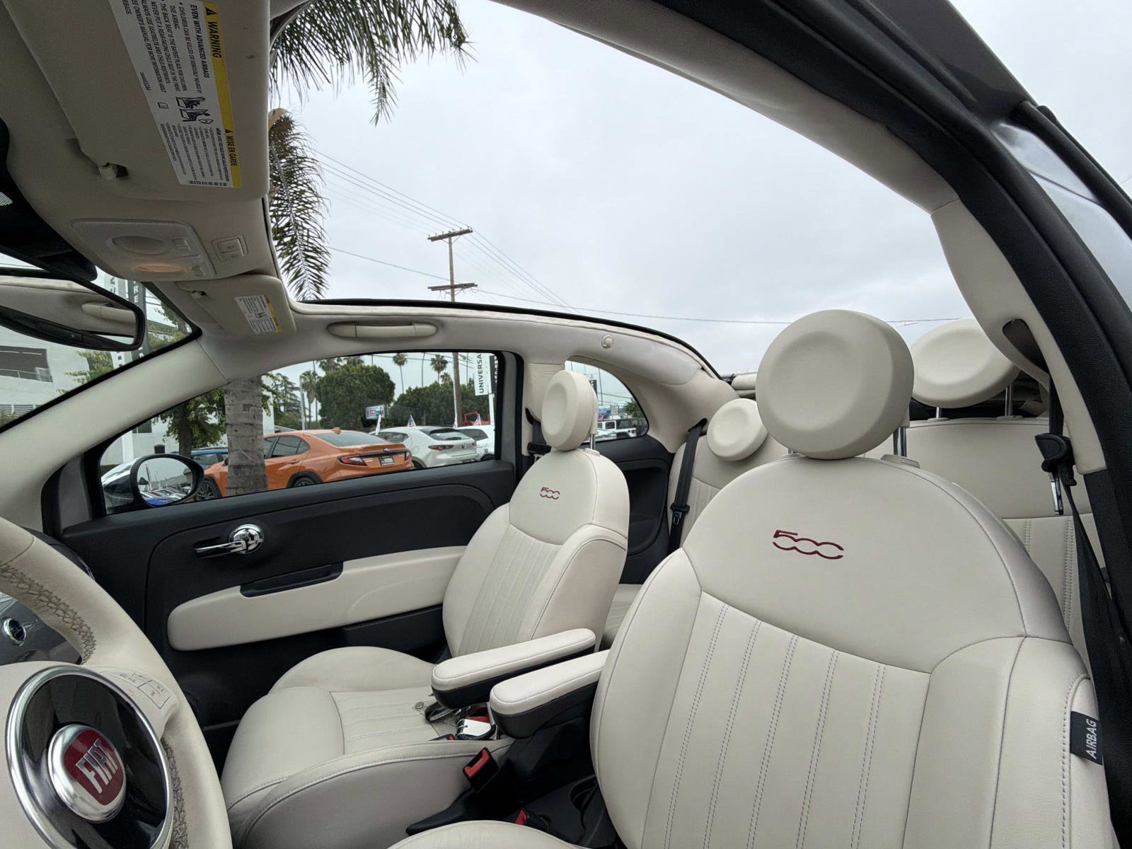 Used 2018 FIAT 500 Lounge FWD image 10