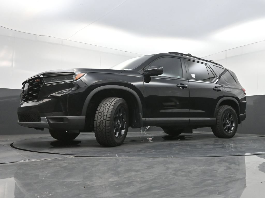 Used 2024 Honda Pilot TrailSport image 28