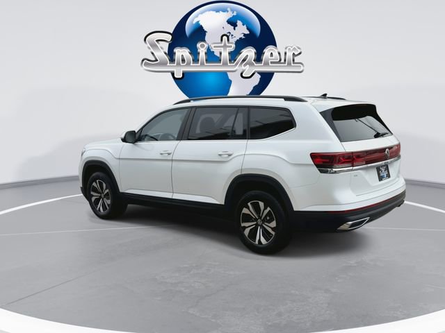 New 2026 Volkswagen Atlas SE FWD image 2