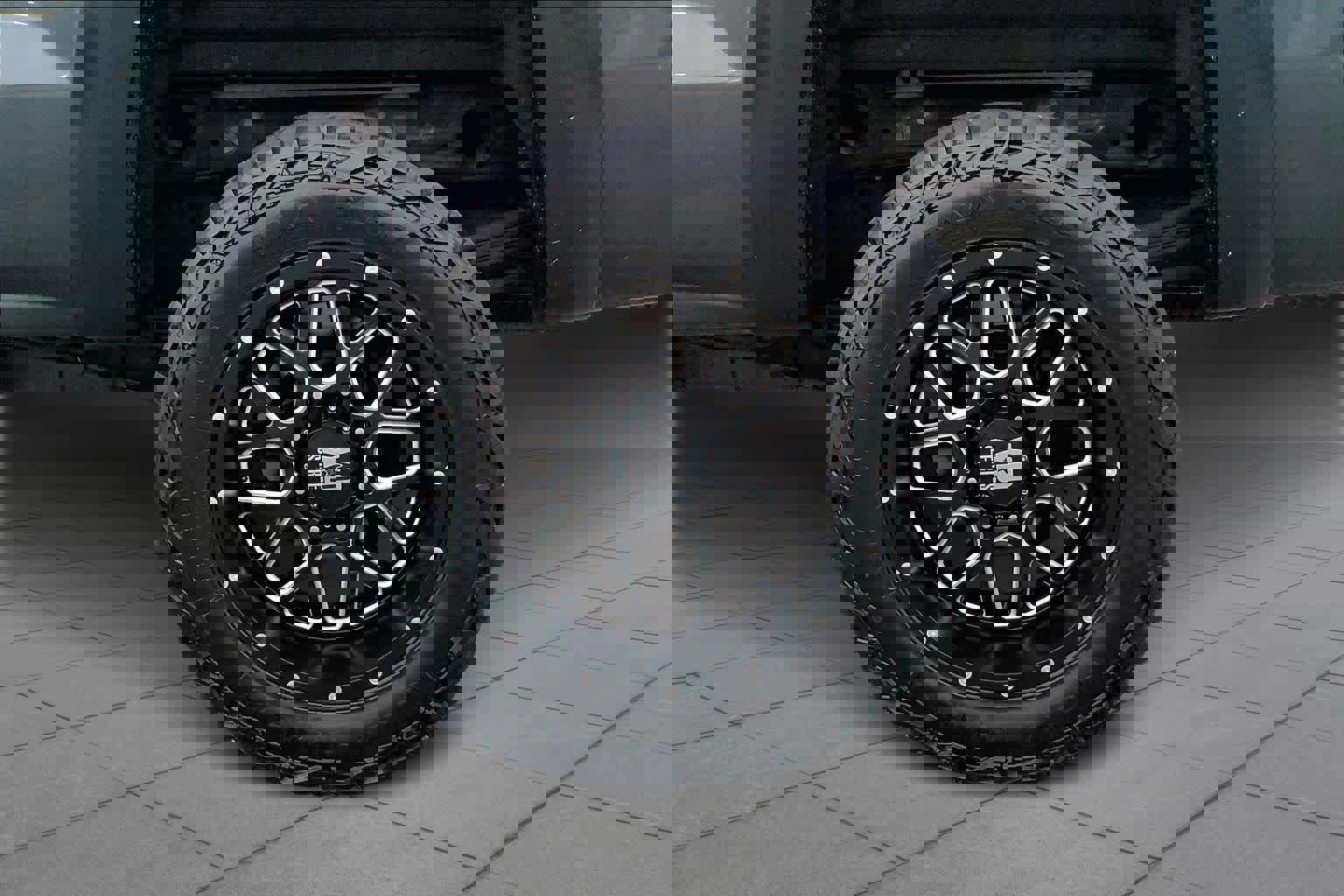 Used 2018 GMC Sierra 2500 SLT w/ Duramax Plus Package image 11