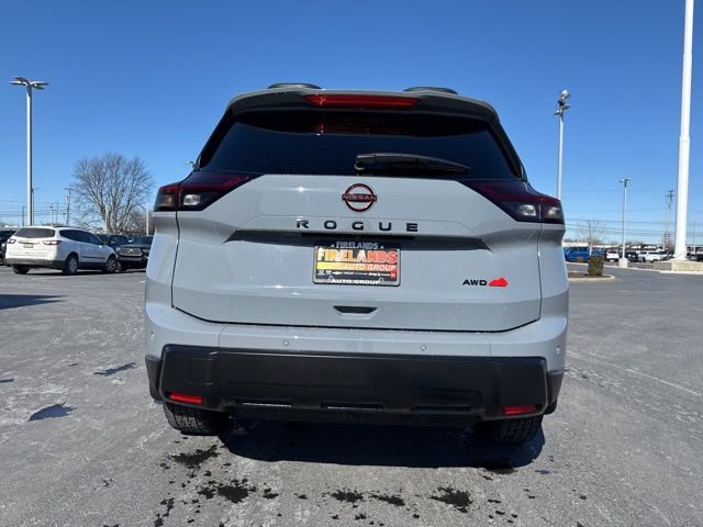 Used 2025 Nissan Rogue Rock Creek w/ Rock Creek Premium Package image 6