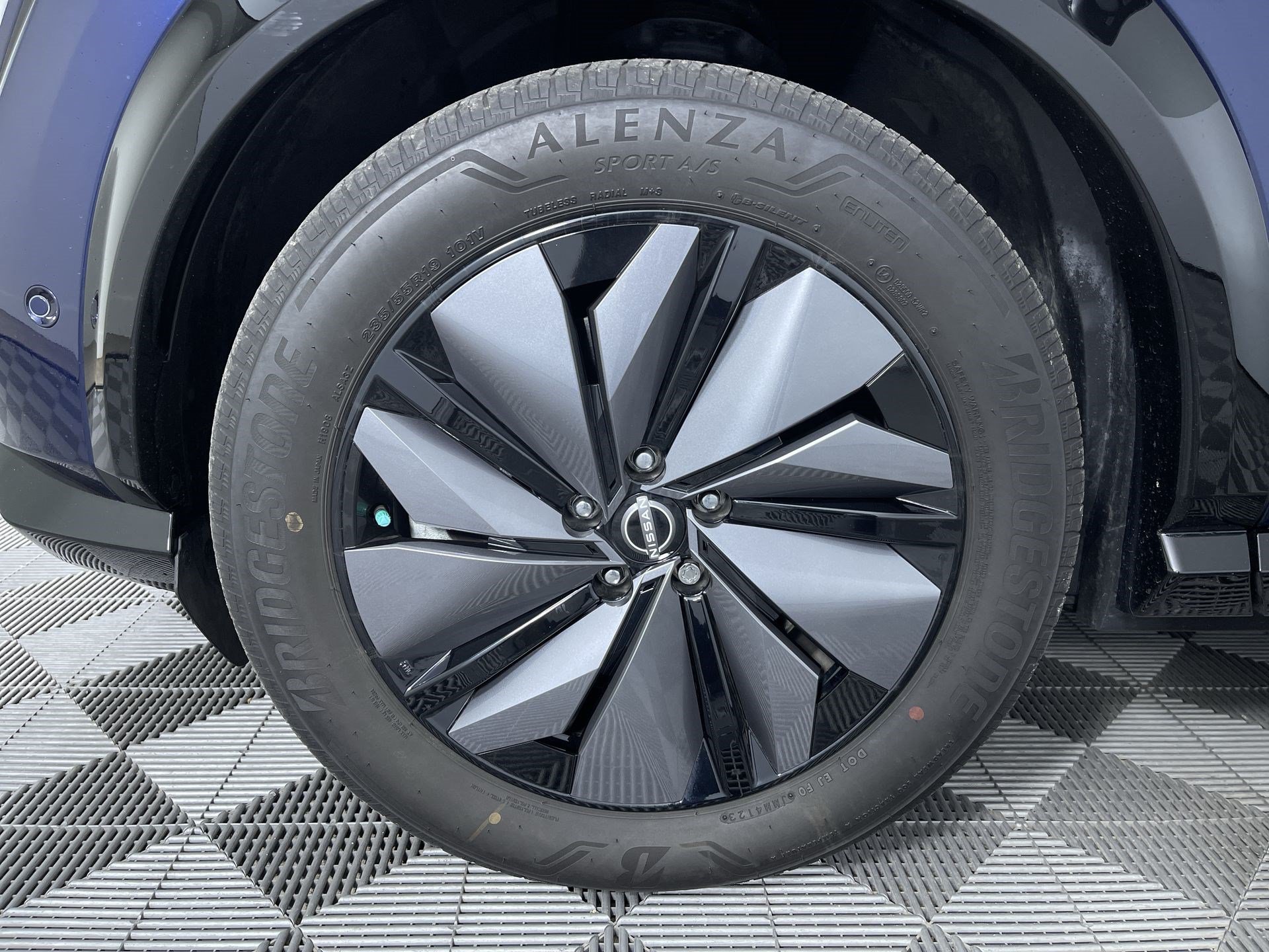 Certified 2024 Nissan Ariya AWD image 26