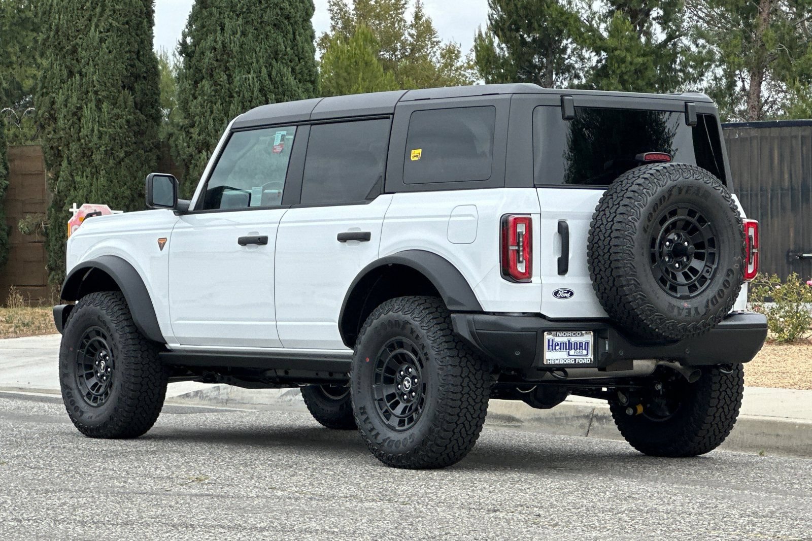 New 2026 Ford Bronco Badlands AWD/4WD image 6