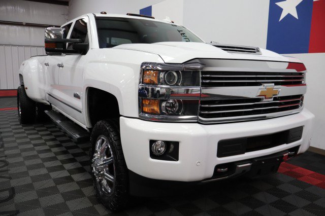 Used 2017 Chevrolet Silverado 3500 High Country w/ Duramax Plus Package AWD/4WD image 15