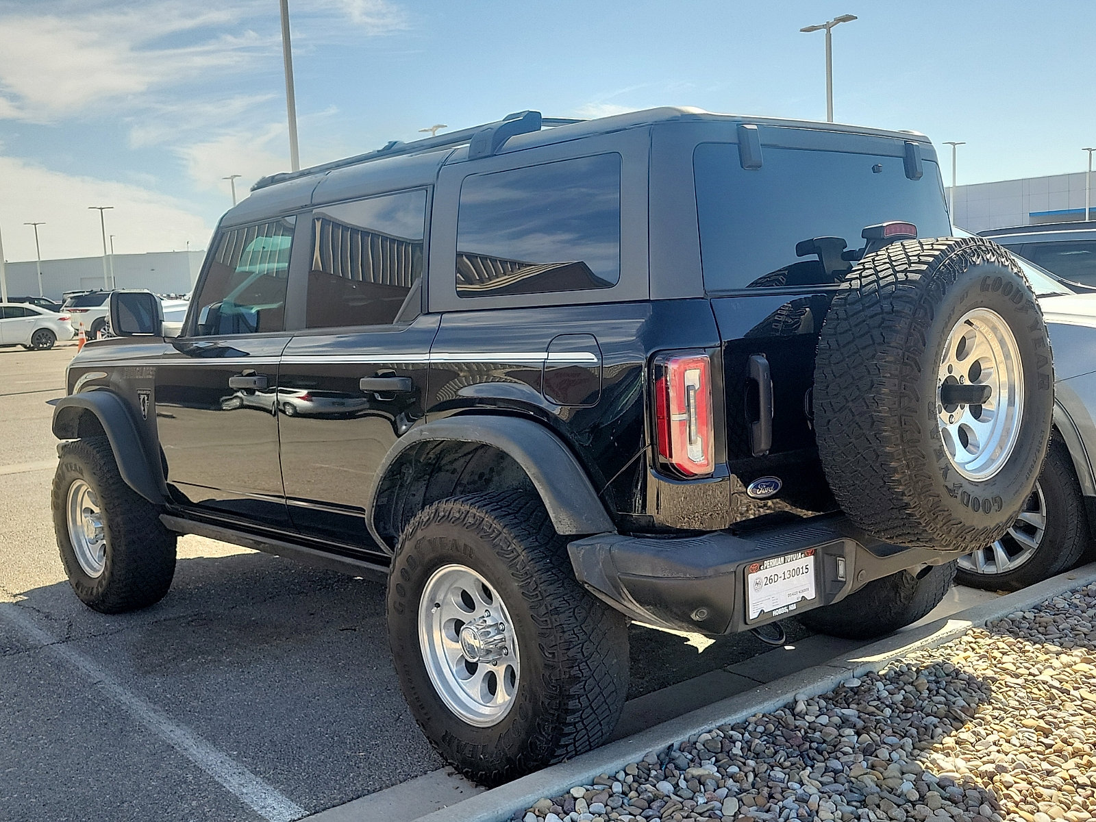 Used 2023 Ford Bronco Everglades AWD/4WD image 2