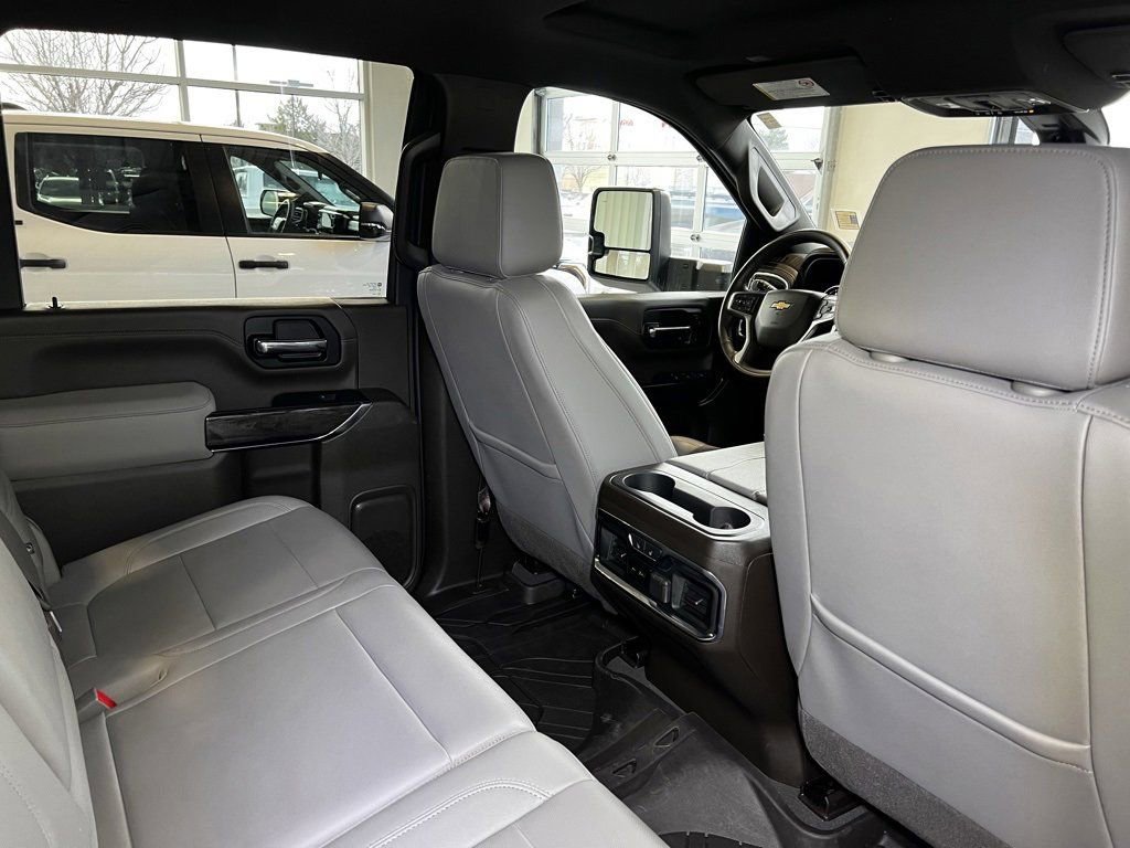 Used 2023 Chevrolet Silverado 2500 LTZ w/ LTZ Convenience Package image 54
