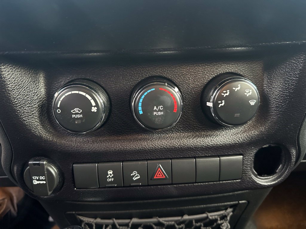 Used 2016 Jeep Wrangler Unlimited Sport w/ Max Tow Package AWD/4WD image 23
