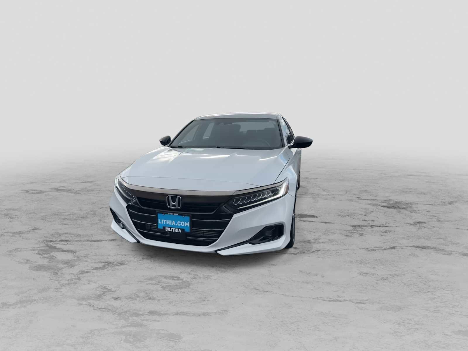 Used 2022 Honda Accord Sport image 3