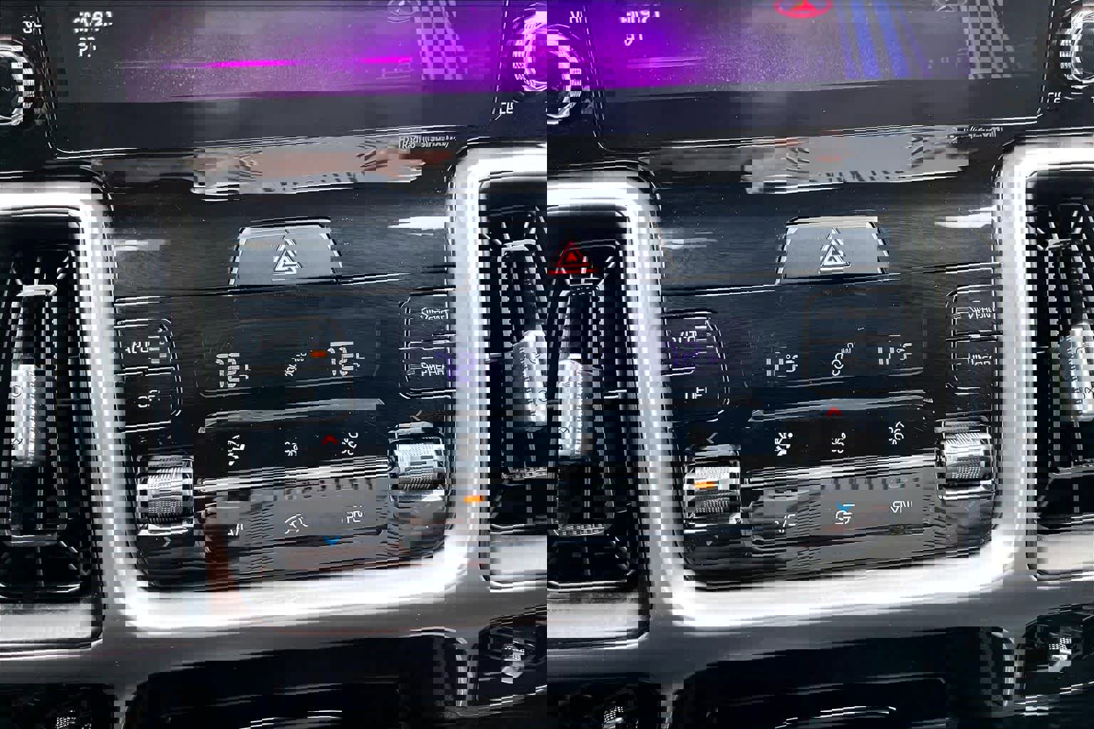 Used 2022 Kia Sorento EX w/ Panoramic Sunroof Package image 33