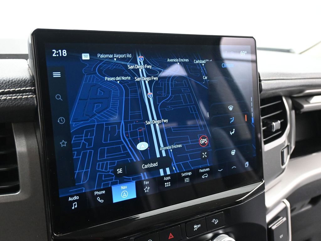 Certified 2024 Ford Expedition Max XLT image 16