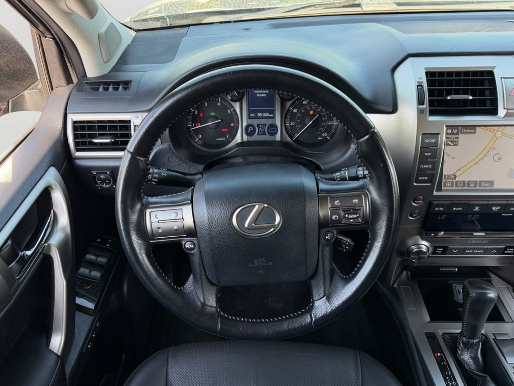 Used 2016 Lexus GX 460 w/ Navigation Package AWD/4WD image 17