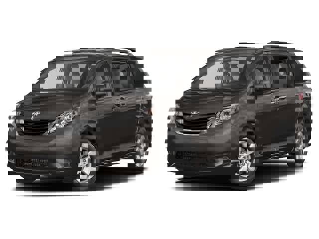 Used 2017 Toyota Sienna LE