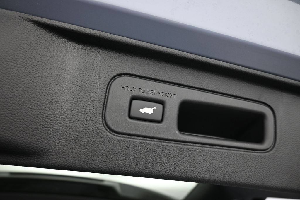 New 2026 Honda Pilot Touring image 31