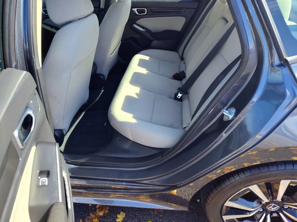 Used 2022 Honda Civic EX image 11