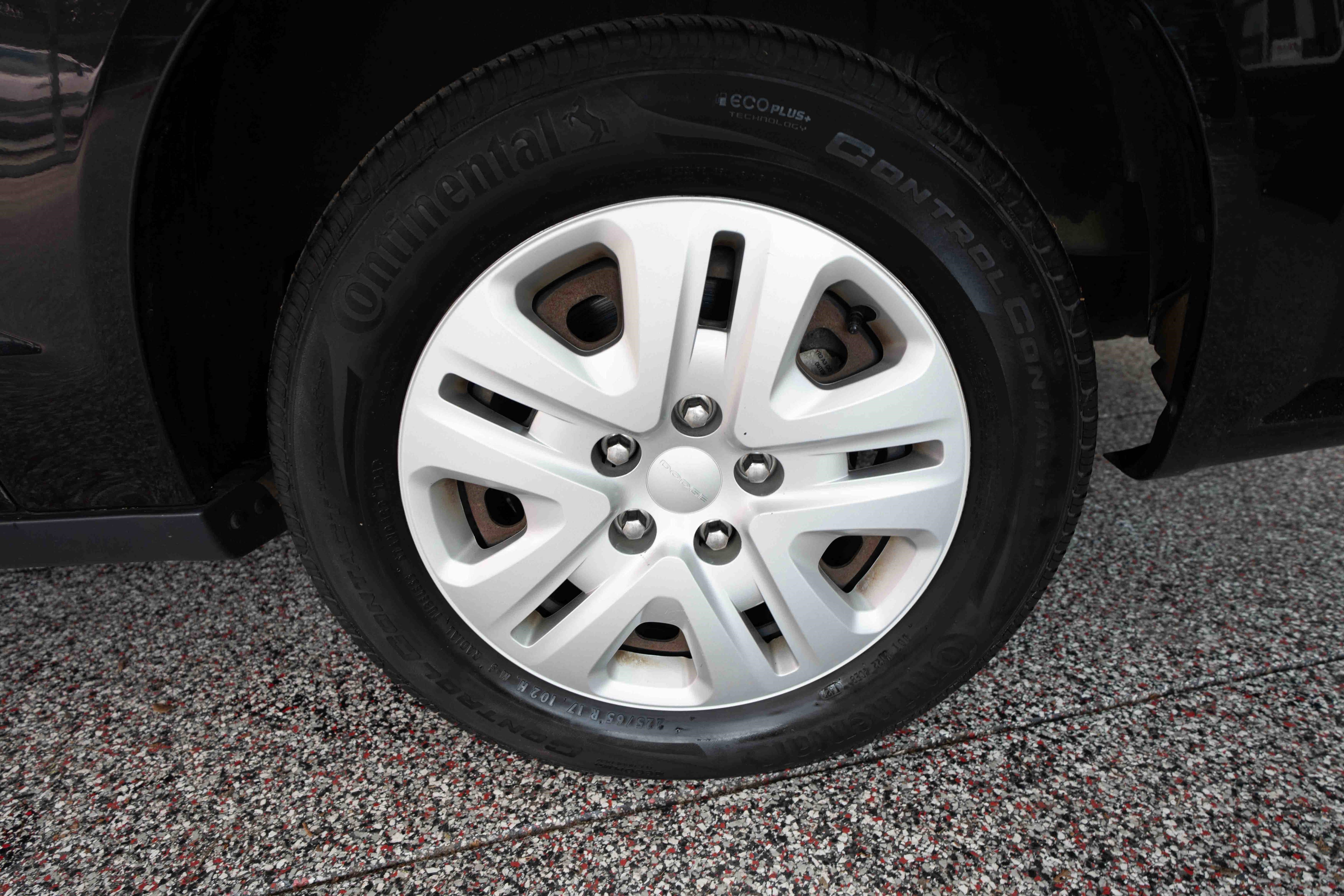 Used 2016 Dodge Grand Caravan SE w/ Quick Order Package 29E SE image 28