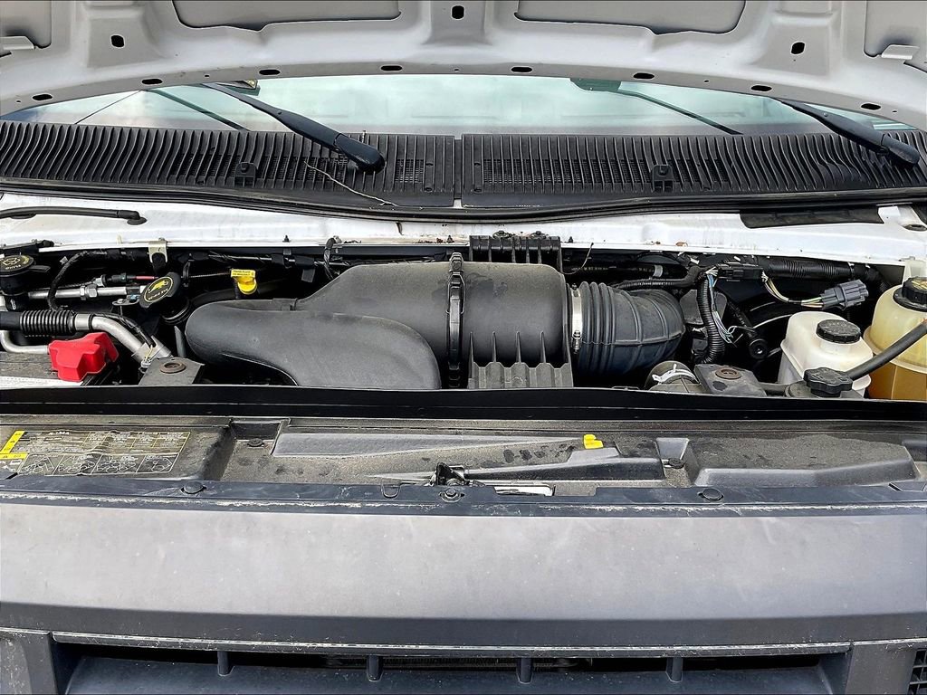 Used 2016 Ford E-350 and Econoline 350 Super Duty RWD image 26
