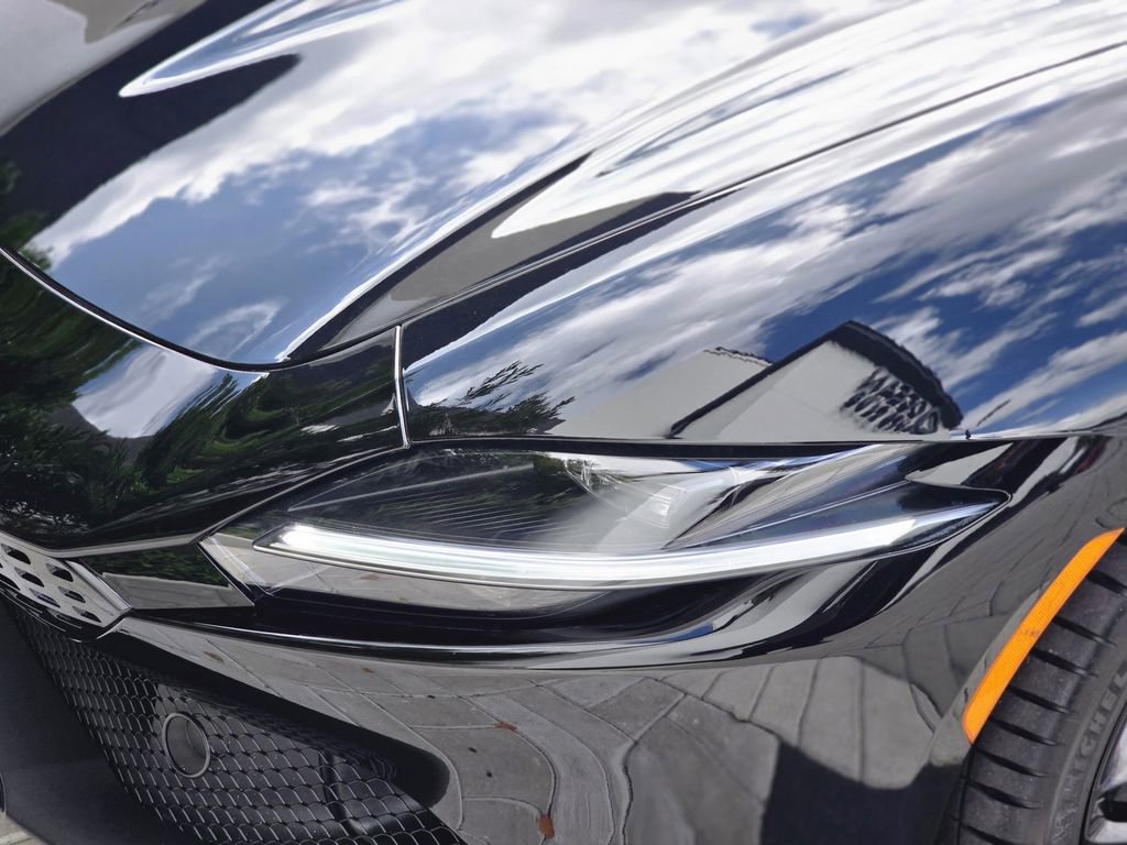 Used 2024 Ferrari Roma image 8