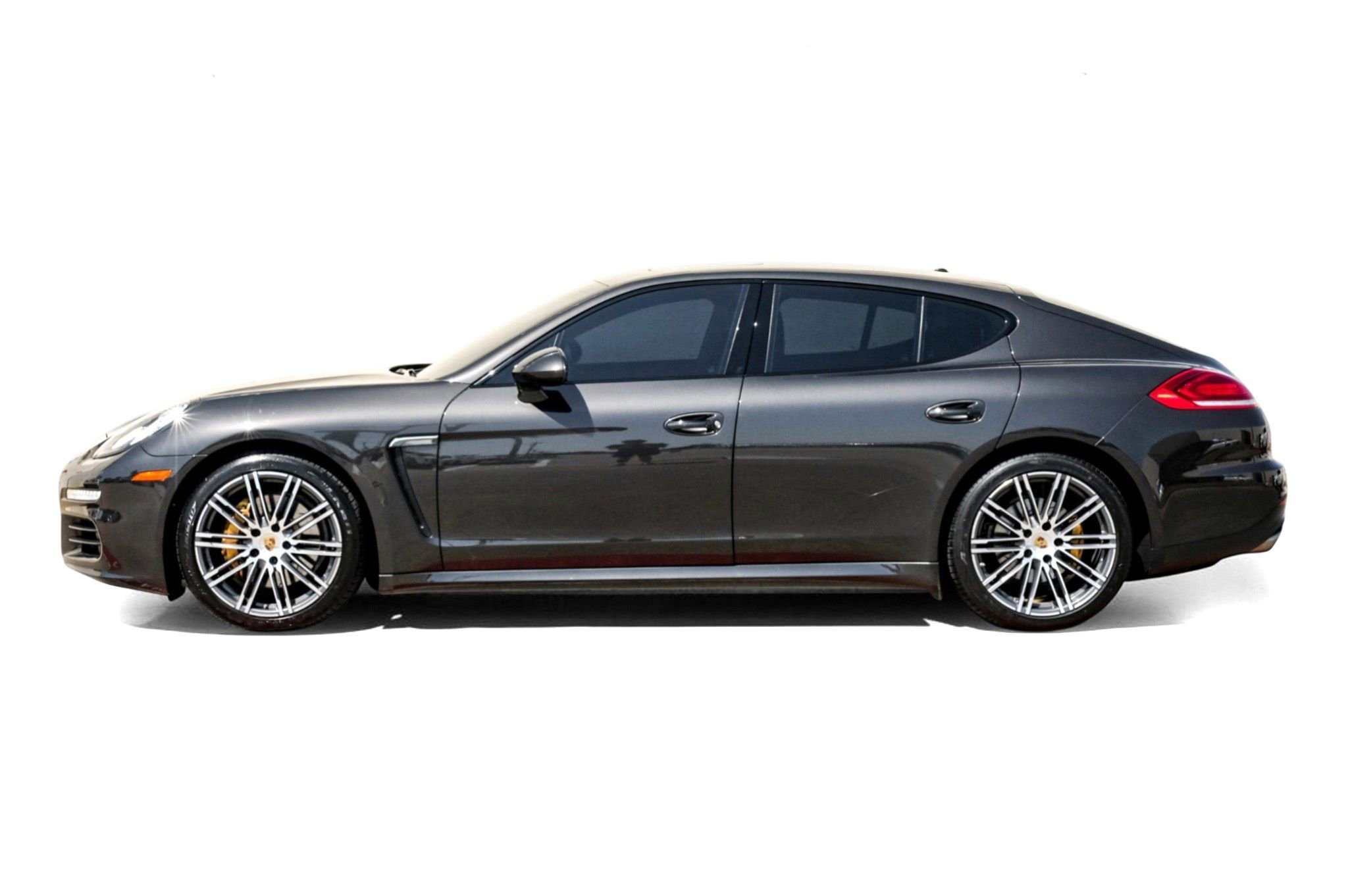 Used 2015 Porsche Panamera S w/ Premium Package Plus image 11