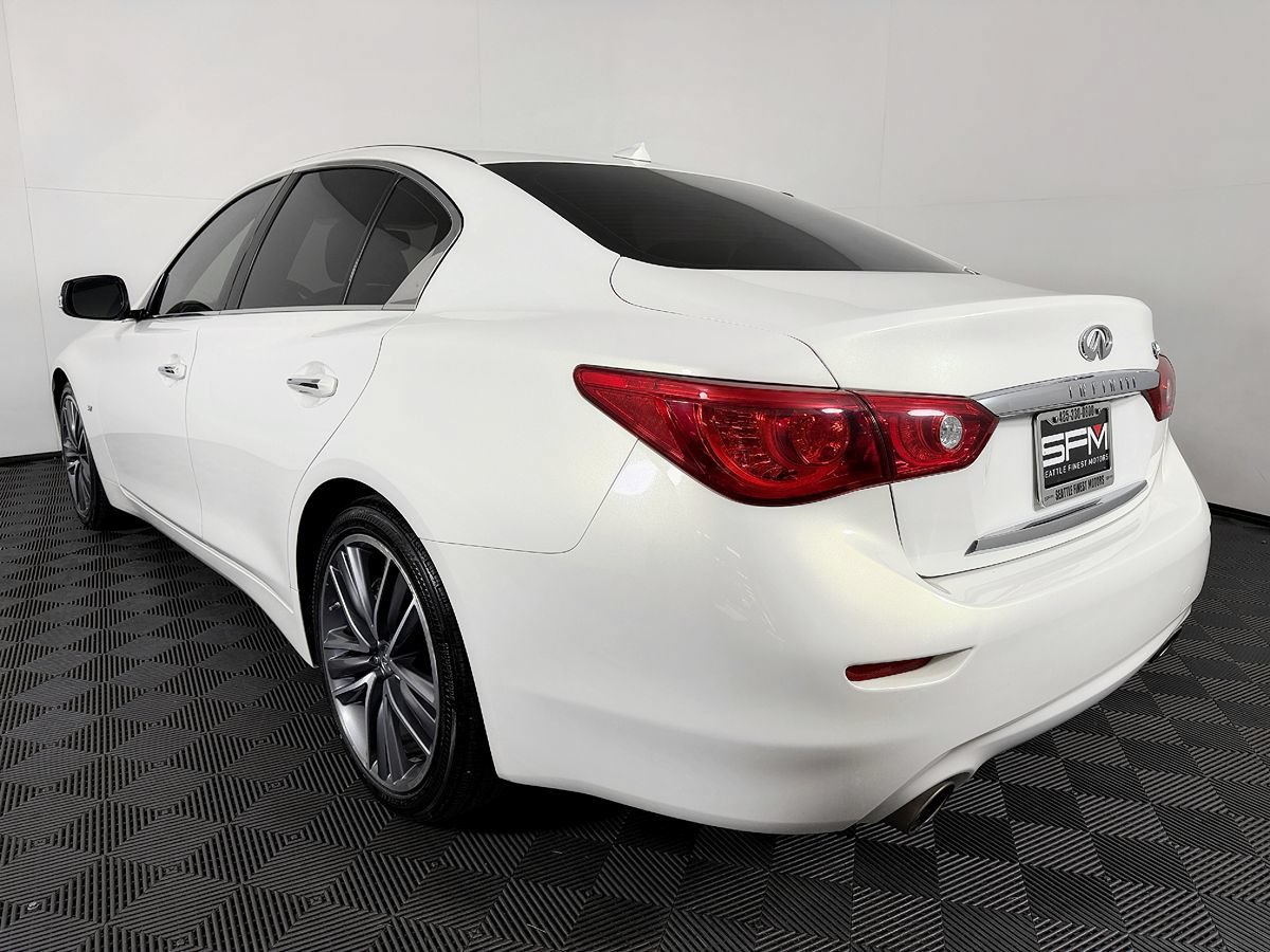 Used 2015 INFINITI Q50 w/ Navigation Package RWD image 15