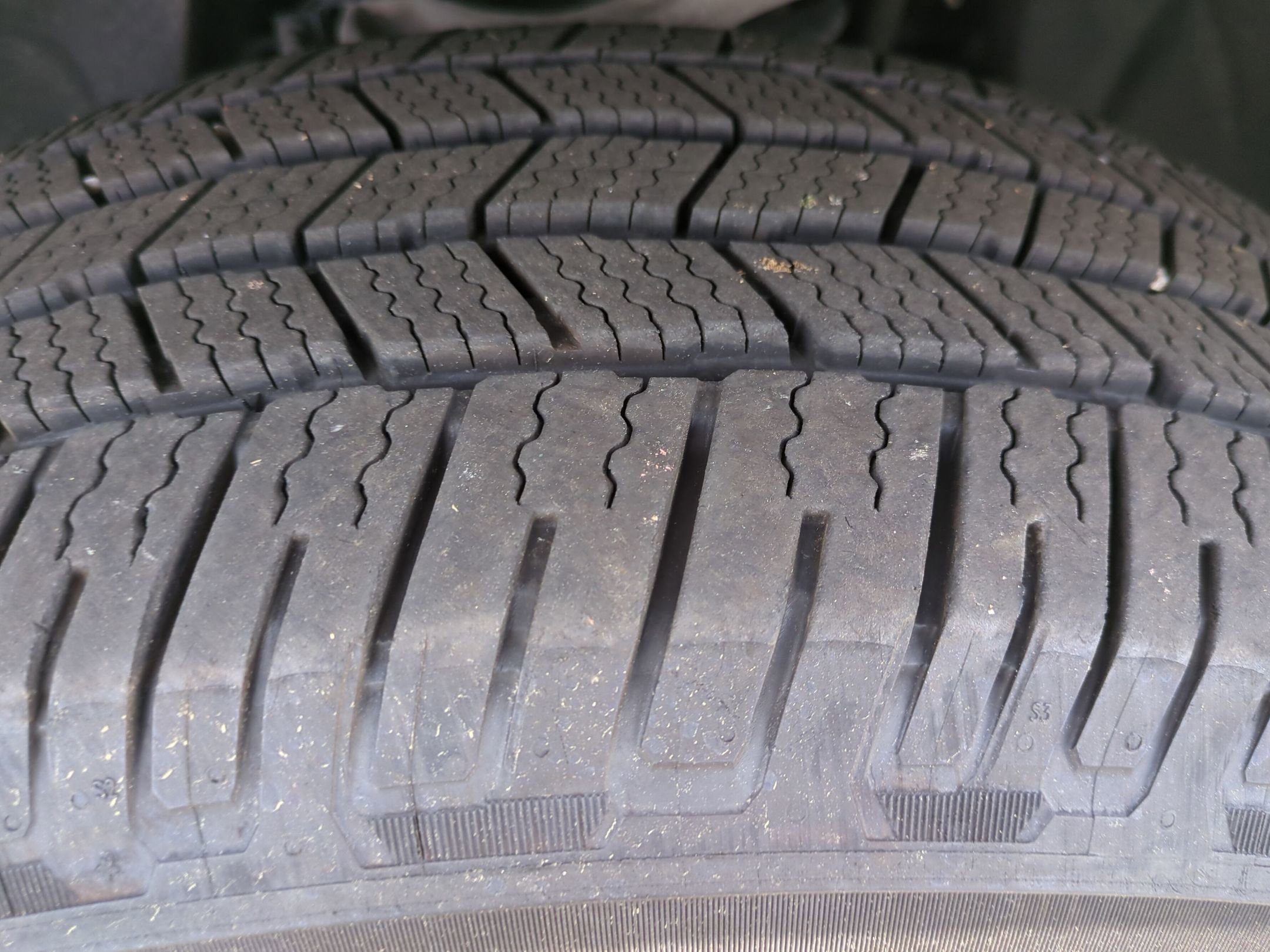 Used 2022 GMC Sierra 1500 SLT w/ SLT Premium Plus Package AWD/4WD image 13