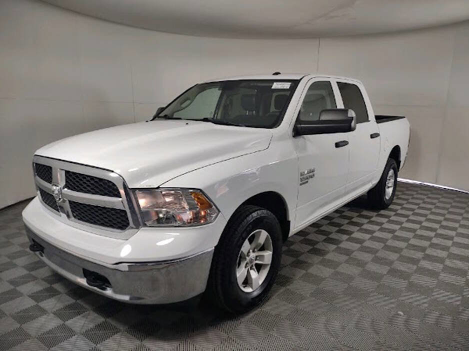 Used 2022 RAM 1500 Tradesman w/ Chrome Appearance Group image 3