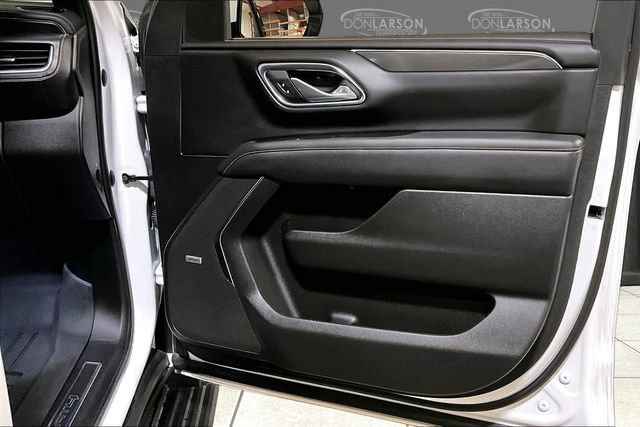 Certified 2023 GMC Yukon XL AT4 w/ AT4 Premium Plus Package AWD/4WD image 12