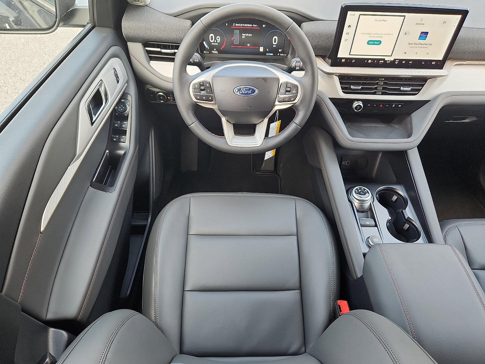 New 2026 Ford Explorer Active w/ Active Comfort Package AWD/4WD image 8