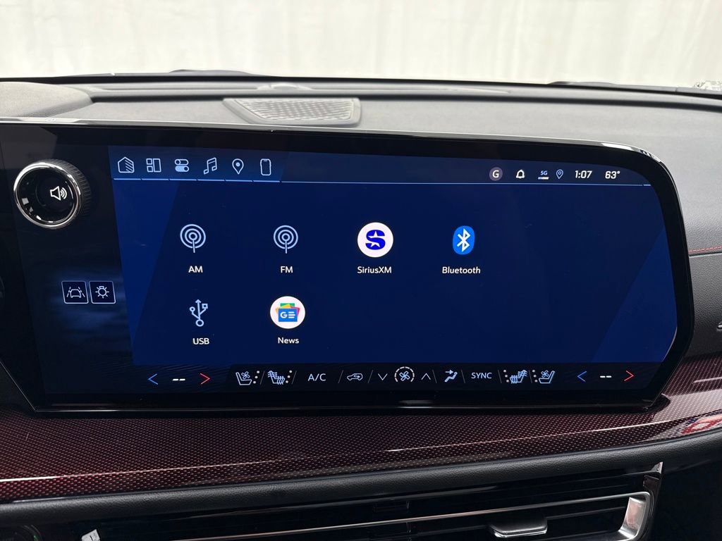 New 2026 Chevrolet Traverse RS image 38