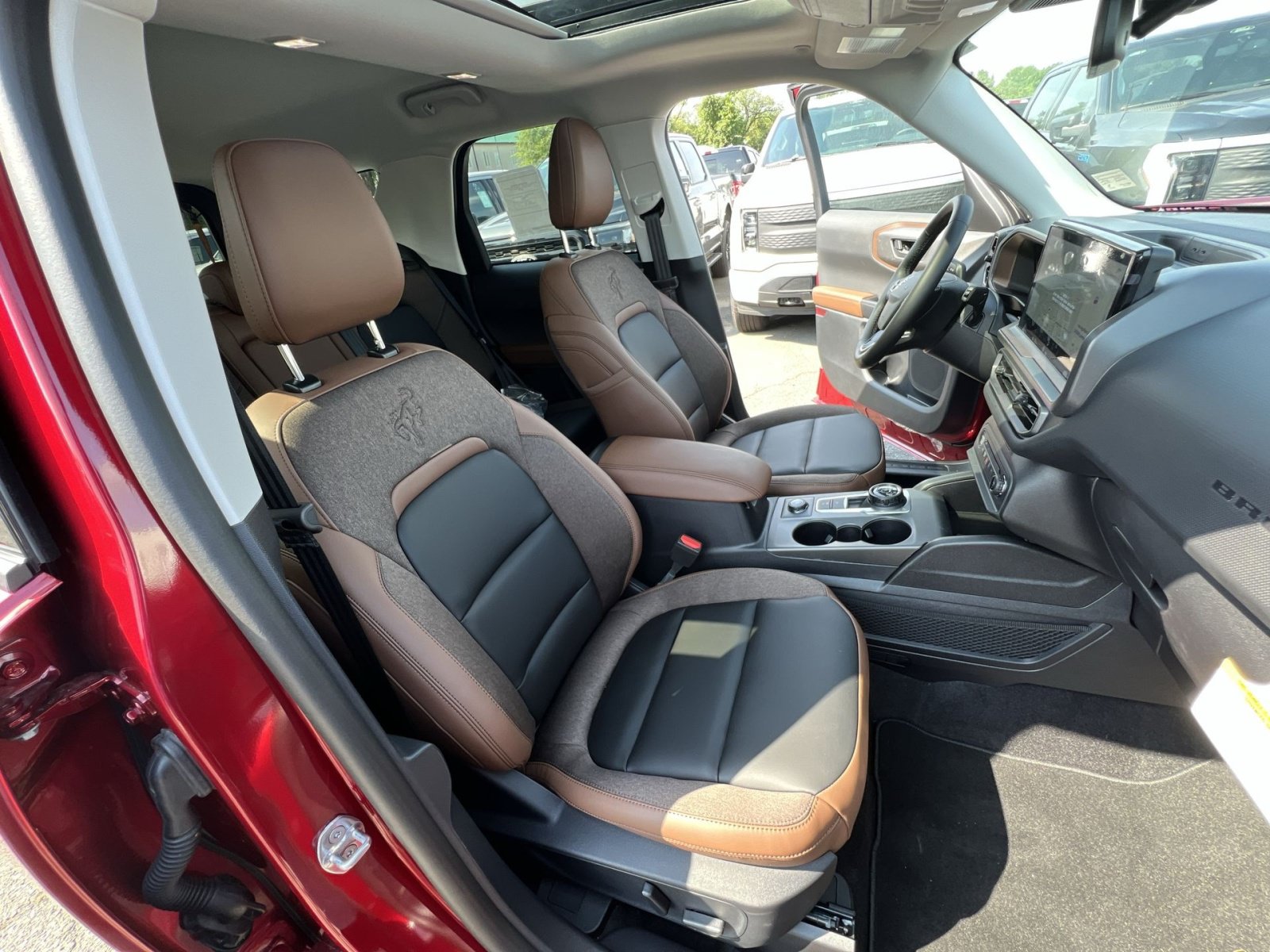 New 2025 Ford Bronco Sport Outer Banks w/ Outer Banks Tech Package+ AWD/4WD image 35
