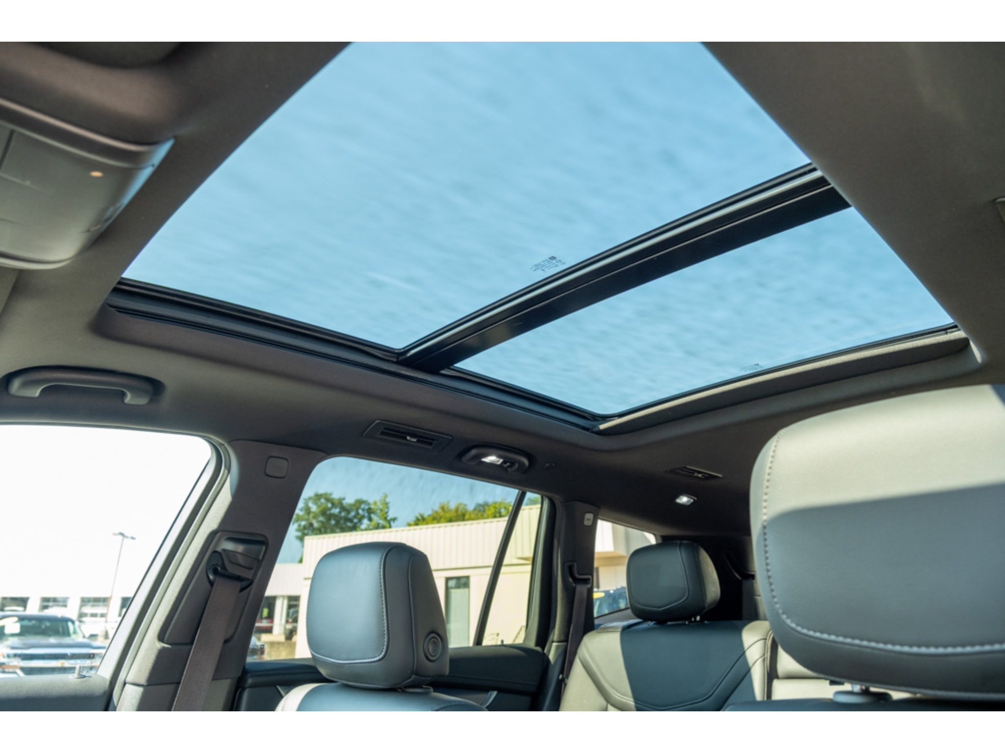 Used 2023 Cadillac XT6 Luxury FWD image 16