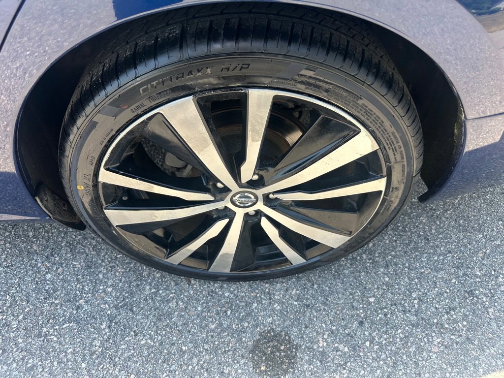 Used 2019 Nissan Altima 2.5 SR FWD image 9