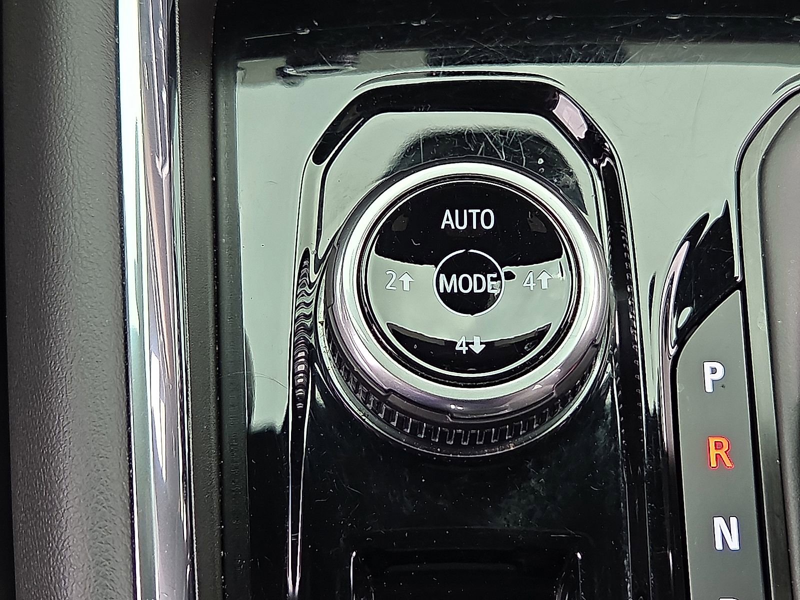 Used 2023 GMC Canyon AT4 w/ LPO, Skid Plate Package AWD/4WD image 17