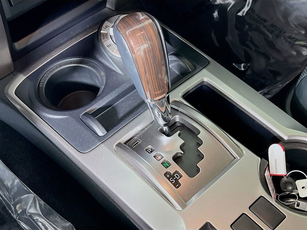 Certified 2022 Toyota 4Runner Limited AWD/4WD image 16