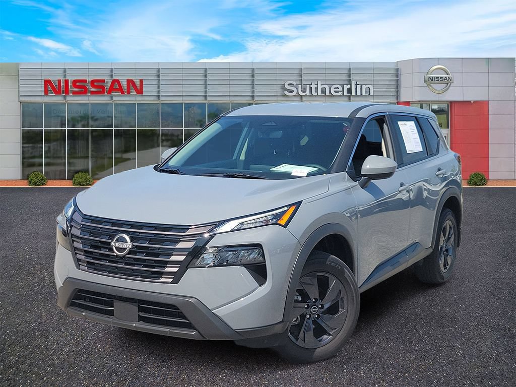 Used 2026 Nissan Rogue SV FWD image 1
