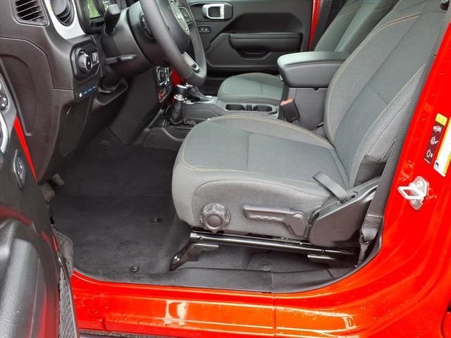 Used 2025 Jeep Wrangler Unlimited Sport S 4xe AWD/4WD image 12